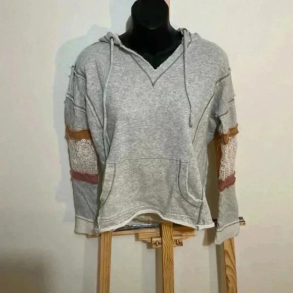 Maurices gray hoodie, size XS, crochet inset sleeve - Picture 1 of 7